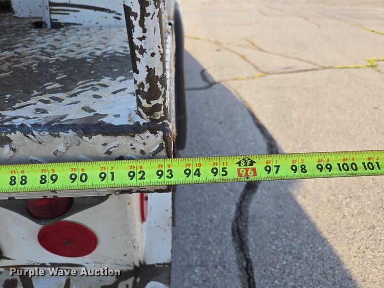 image for item ED2154 1994 Chevrolet Kodiak digger derrick truck