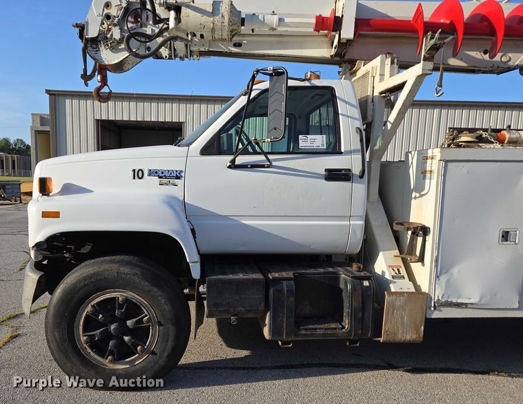 image for item ED2154 1994 Chevrolet Kodiak digger derrick truck