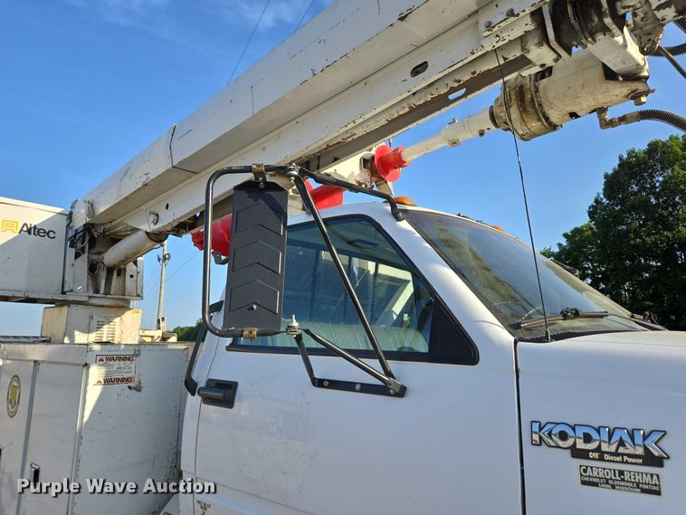 image for item ED2154 1994 Chevrolet Kodiak digger derrick truck