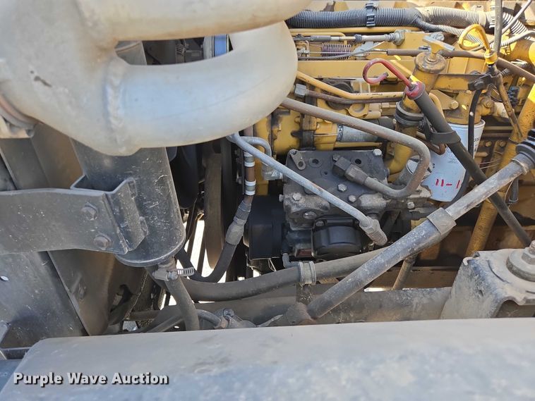 image for item ED2154 1994 Chevrolet Kodiak digger derrick truck