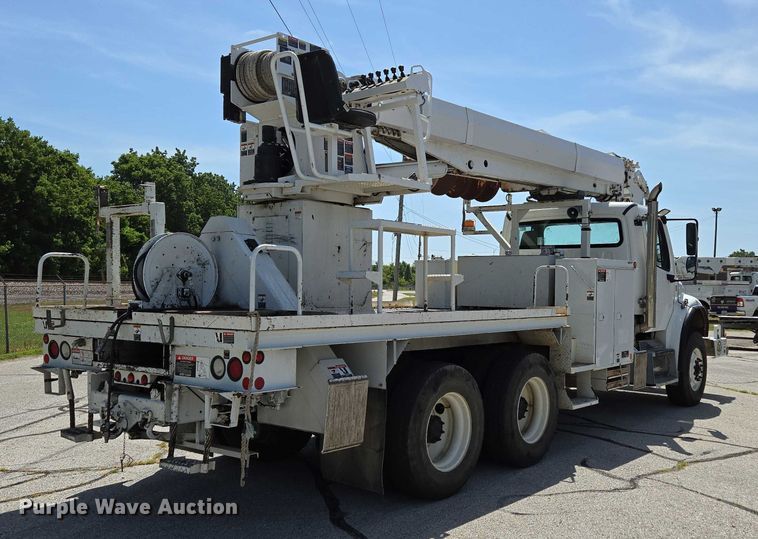 image for item ED2155 2009 Freightliner Business Class M2 digger derrick truck