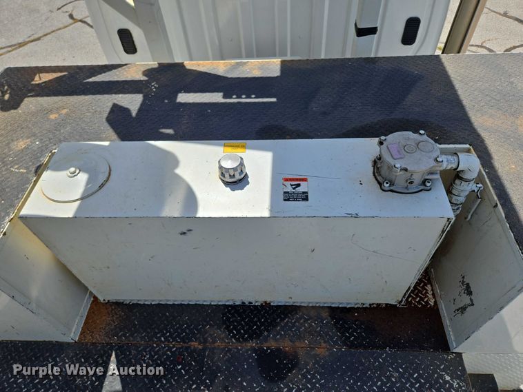 image for item ED2155 2009 Freightliner Business Class M2 digger derrick truck