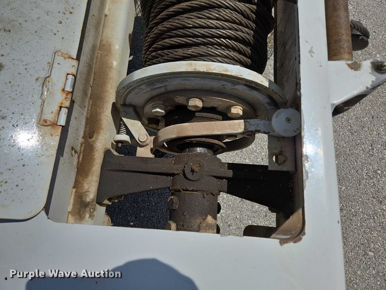 image for item ED2155 2009 Freightliner Business Class M2 digger derrick truck