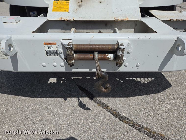 image for item ED2155 2009 Freightliner Business Class M2 digger derrick truck