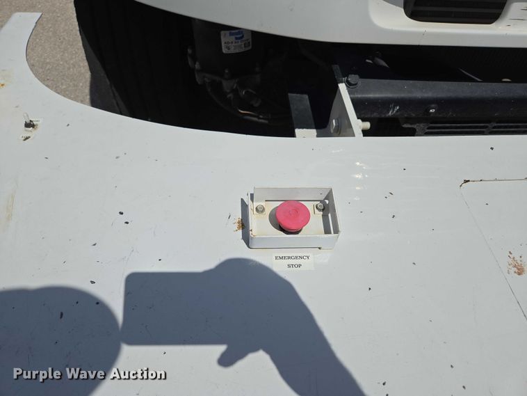 image for item ED2155 2009 Freightliner Business Class M2 digger derrick truck