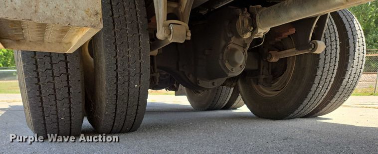 image for item ED2155 2009 Freightliner Business Class M2 digger derrick truck