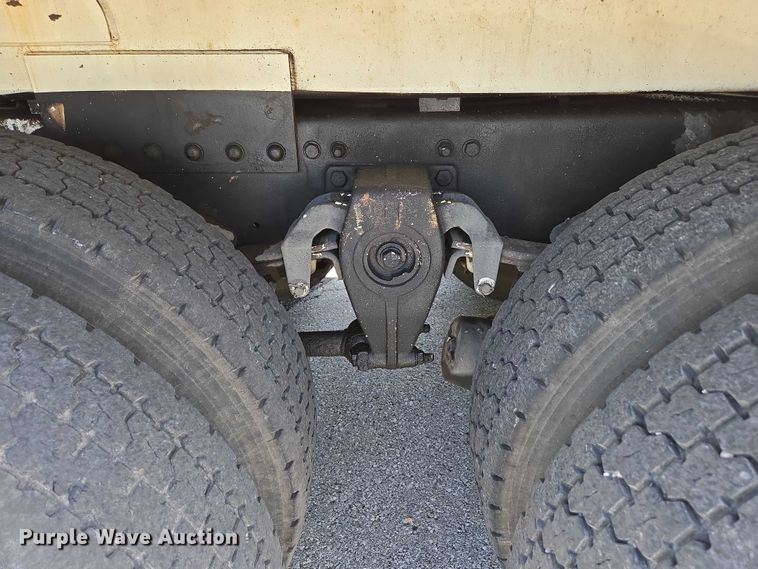 image for item ED2155 2009 Freightliner Business Class M2 digger derrick truck