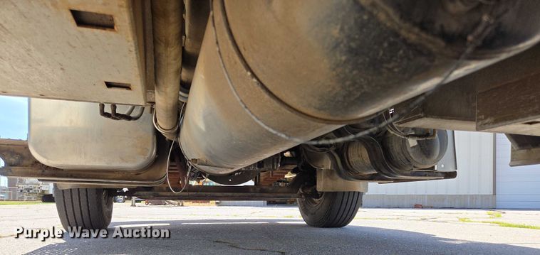 image for item ED2155 2009 Freightliner Business Class M2 digger derrick truck