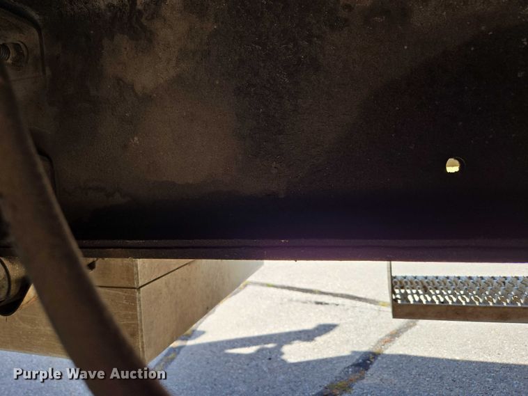 image for item ED2155 2009 Freightliner Business Class M2 digger derrick truck