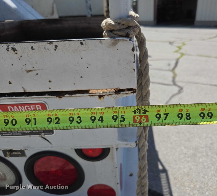 image for item ED2155 2009 Freightliner Business Class M2 digger derrick truck