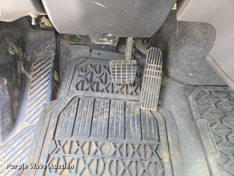 image for item ED2155 2009 Freightliner Business Class M2 digger derrick truck