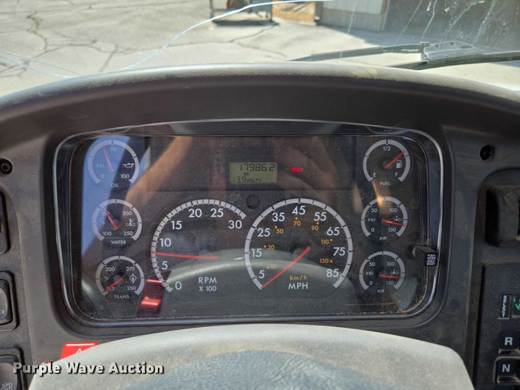 image for item ED2155 2009 Freightliner Business Class M2 digger derrick truck