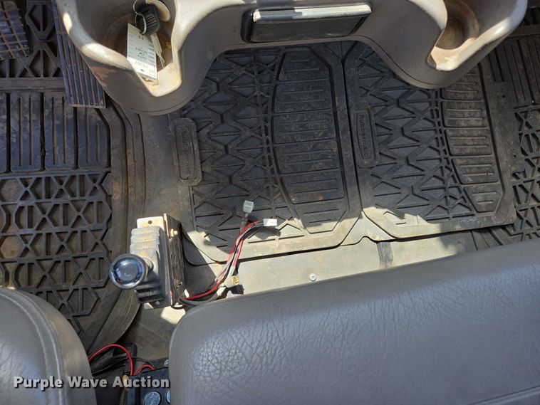 image for item ED2155 2009 Freightliner Business Class M2 digger derrick truck