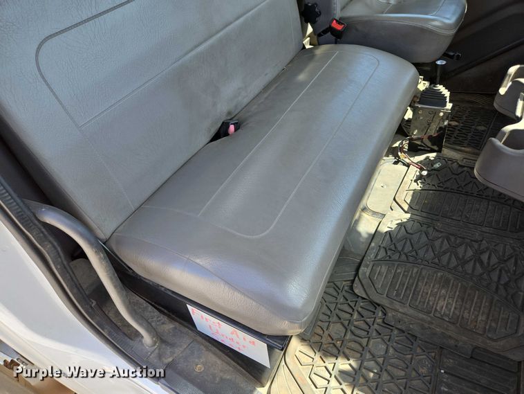 image for item ED2155 2009 Freightliner Business Class M2 digger derrick truck