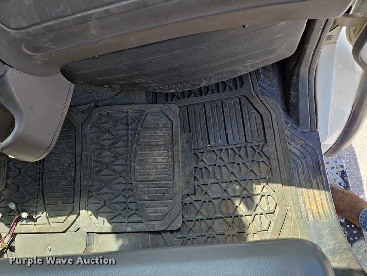 image for item ED2155 2009 Freightliner Business Class M2 digger derrick truck