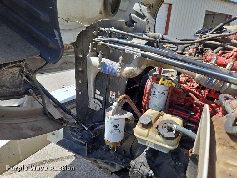 image for item ED2155 2009 Freightliner Business Class M2 digger derrick truck