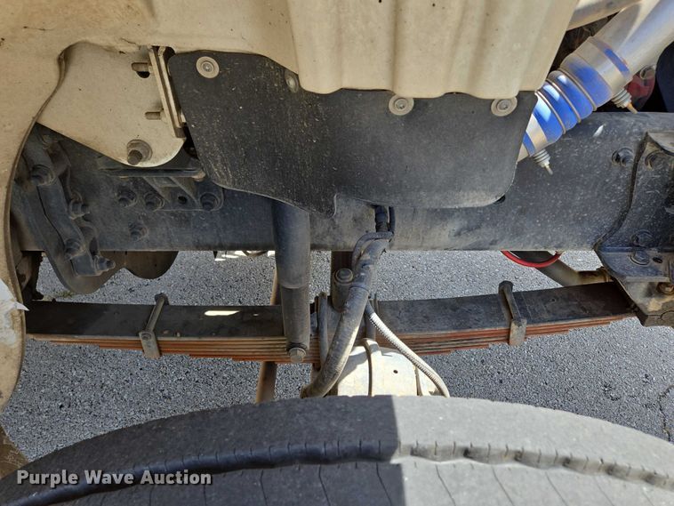 image for item ED2155 2009 Freightliner Business Class M2 digger derrick truck