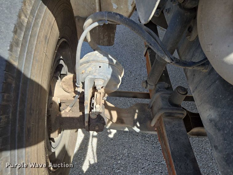 image for item ED2155 2009 Freightliner Business Class M2 digger derrick truck