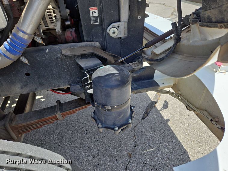 image for item ED2155 2009 Freightliner Business Class M2 digger derrick truck