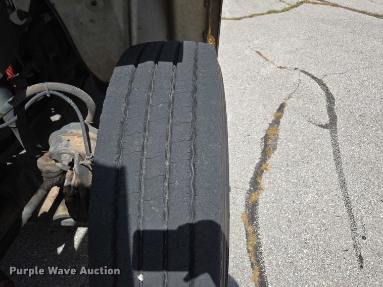 image for item ED2155 2009 Freightliner Business Class M2 digger derrick truck