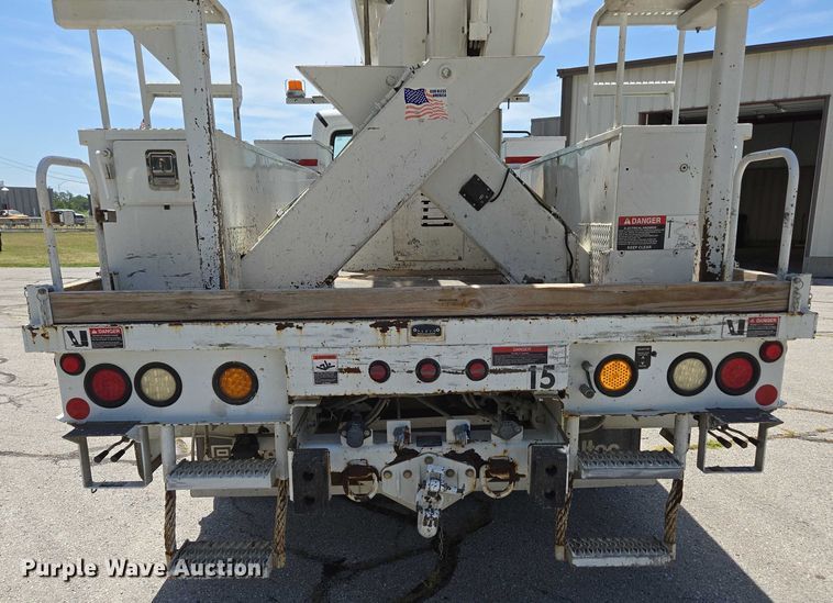 image for item ED2156 2011 Freightliner Business Class M2 bucket truck