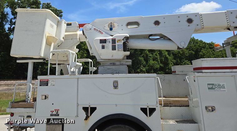 image for item ED2156 2011 Freightliner Business Class M2 bucket truck