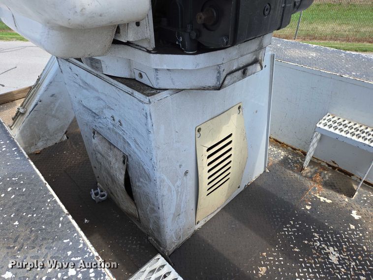 image for item ED2156 2011 Freightliner Business Class M2 bucket truck