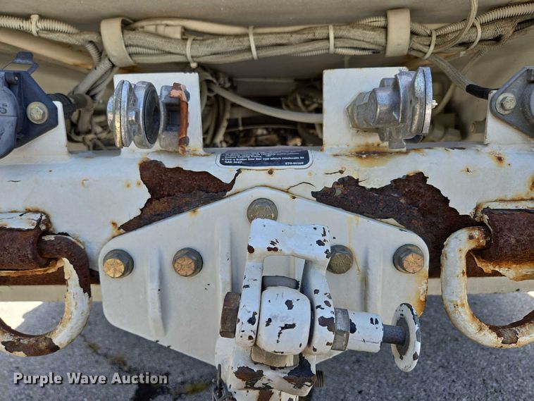 image for item ED2156 2011 Freightliner Business Class M2 bucket truck