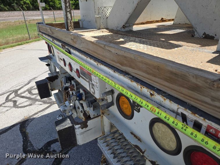 image for item ED2156 2011 Freightliner Business Class M2 bucket truck