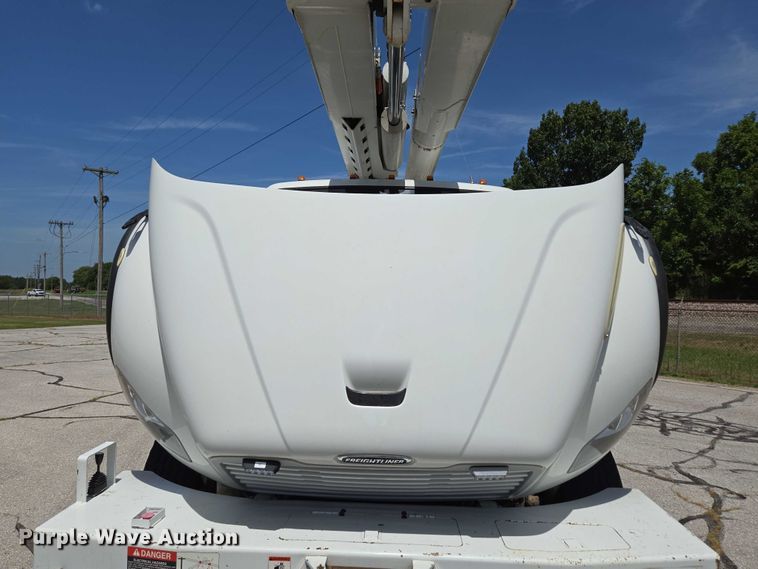 image for item ED2156 2011 Freightliner Business Class M2 bucket truck