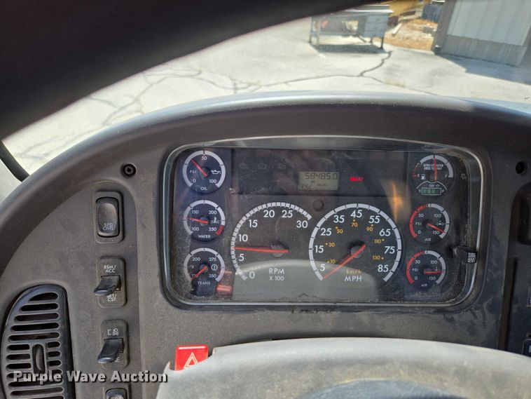 image for item ED2156 2011 Freightliner Business Class M2 bucket truck