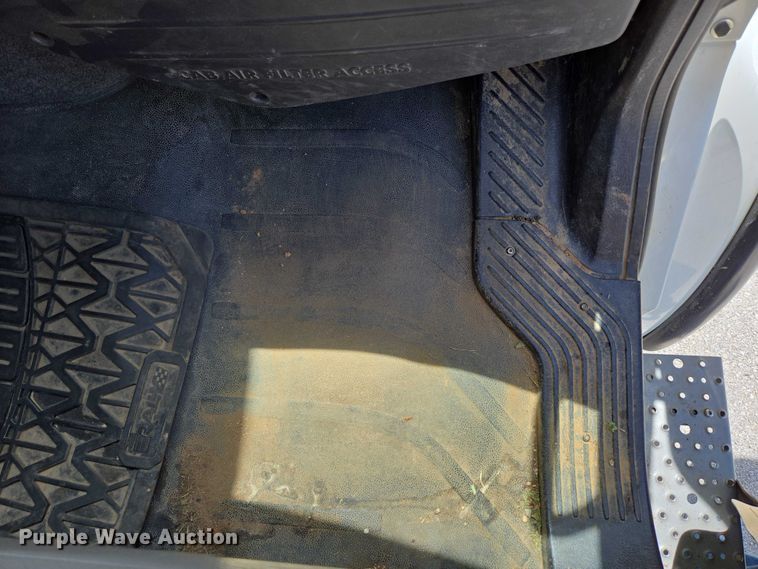 image for item ED2156 2011 Freightliner Business Class M2 bucket truck