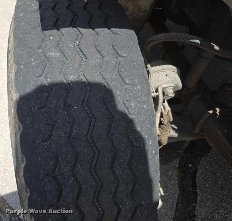 image for item ED2156 2011 Freightliner Business Class M2 bucket truck