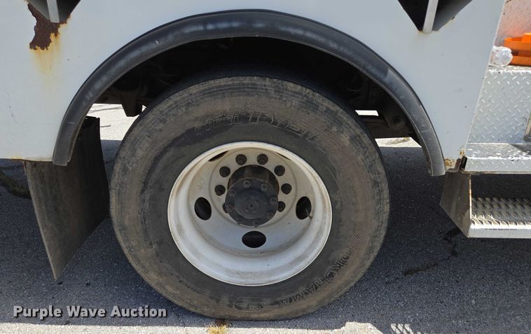 image for item ED2156 2011 Freightliner Business Class M2 bucket truck