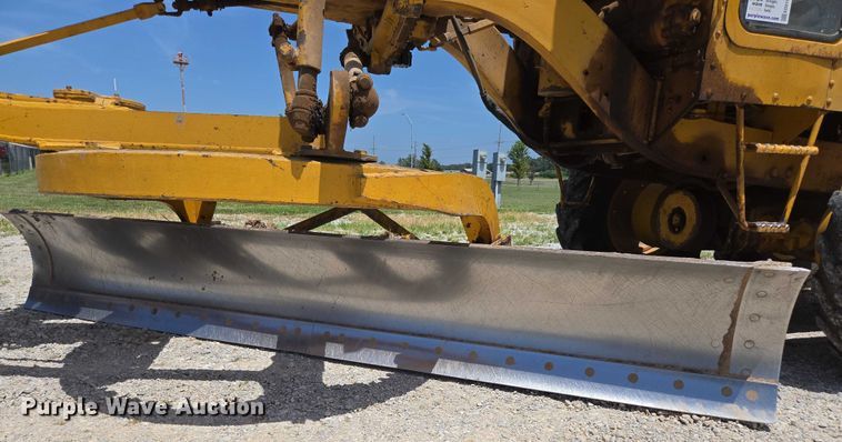 image for item ED2158 1970 Caterpillar 112F motor grader