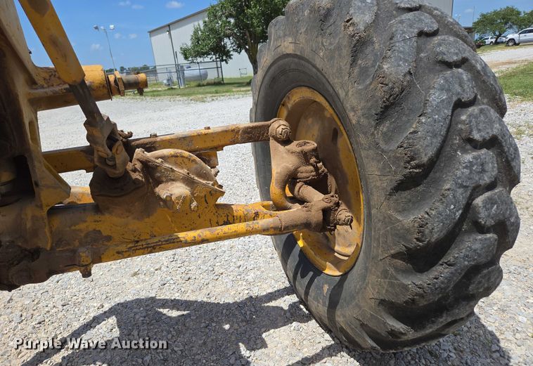 image for item ED2158 1970 Caterpillar 112F motor grader