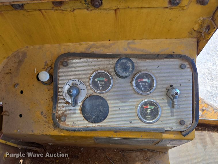 image for item ED2158 1970 Caterpillar 112F motor grader