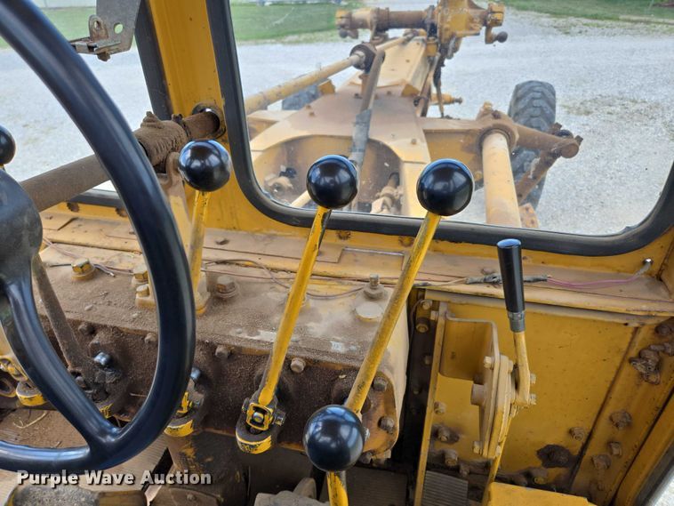 image for item ED2158 1970 Caterpillar 112F motor grader