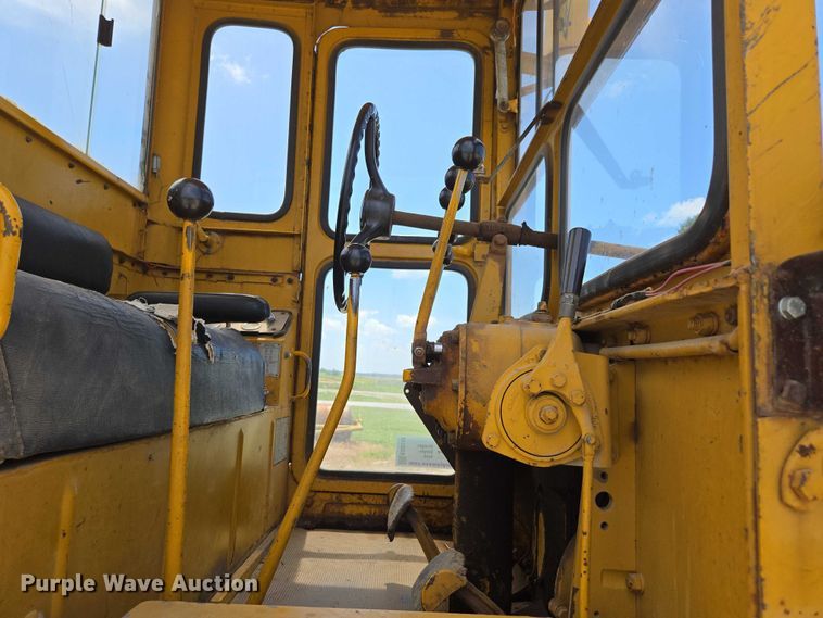 image for item ED2158 1970 Caterpillar 112F motor grader