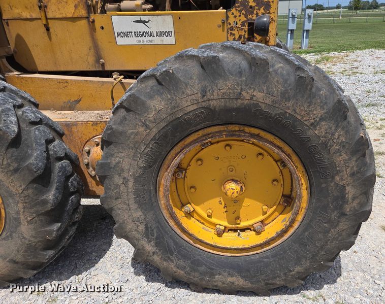 image for item ED2158 1970 Caterpillar 112F motor grader