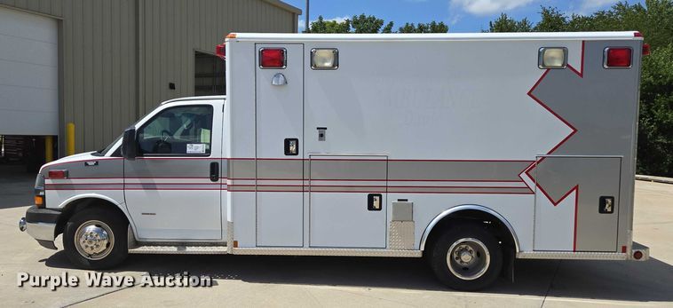 image for item ED2159 2008 Chevrolet Express ambulance