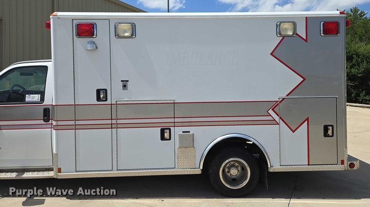 image for item ED2159 2008 Chevrolet Express ambulance