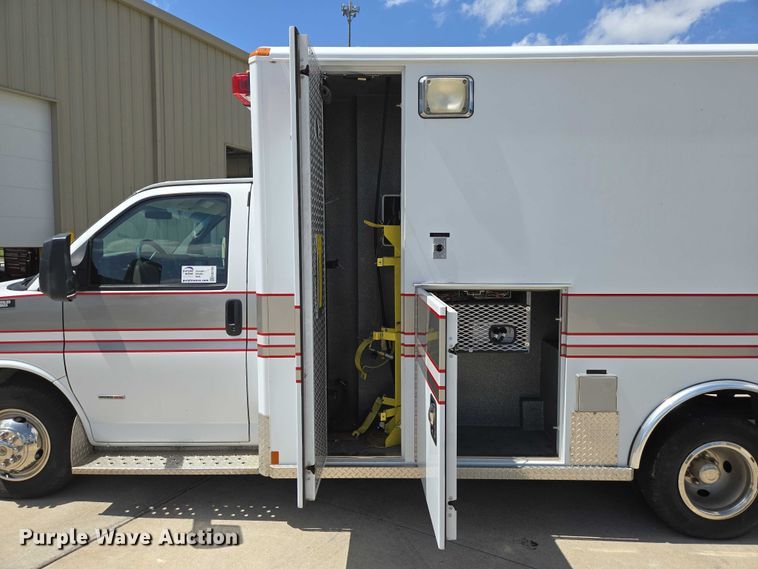 image for item ED2159 2008 Chevrolet Express ambulance