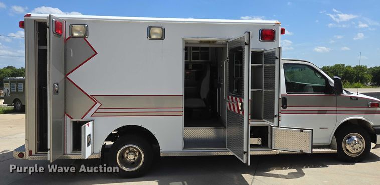 image for item ED2159 2008 Chevrolet Express ambulance