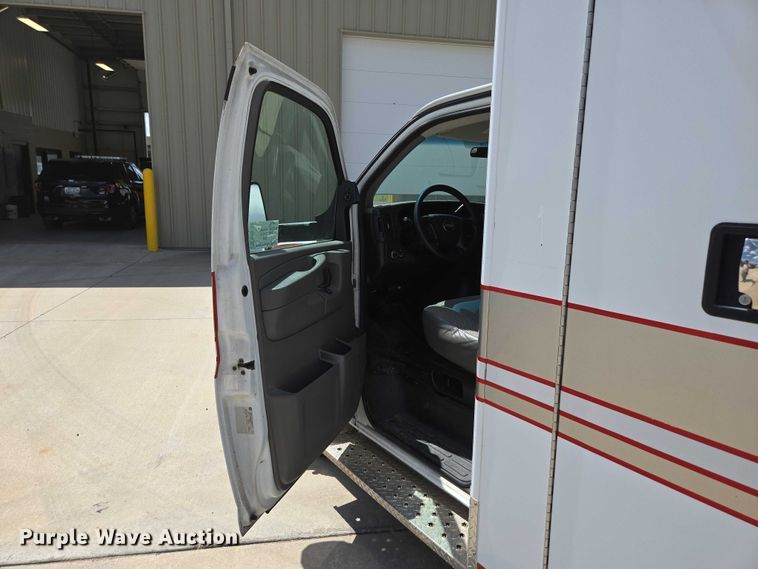 image for item ED2159 2008 Chevrolet Express ambulance