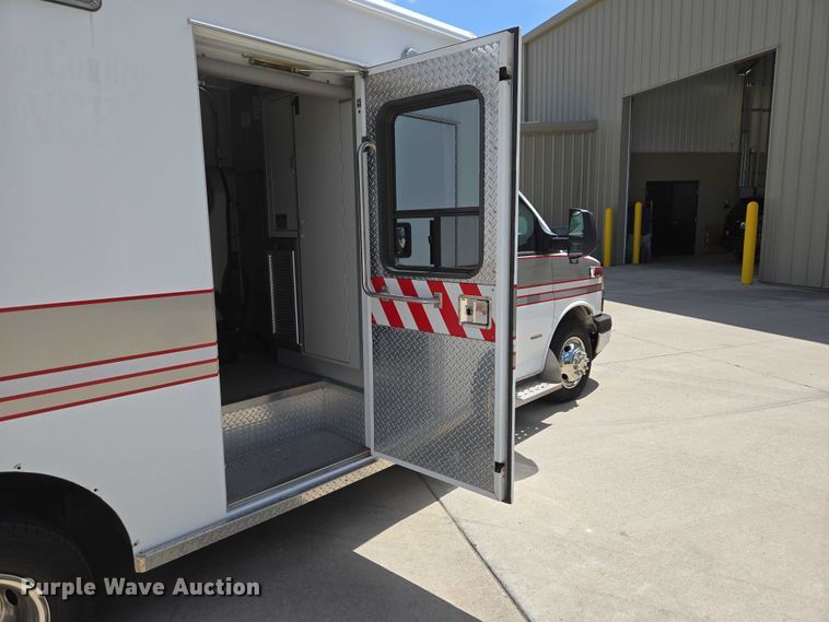 image for item ED2159 2008 Chevrolet Express ambulance