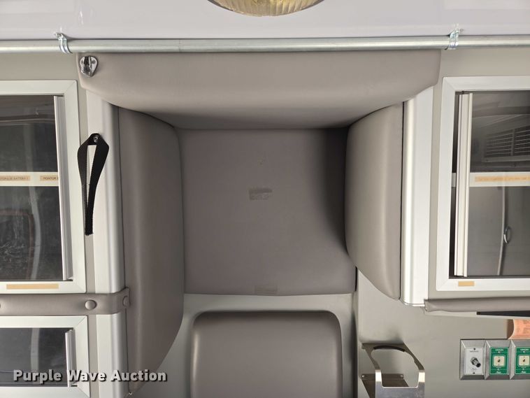 image for item ED2159 2008 Chevrolet Express ambulance