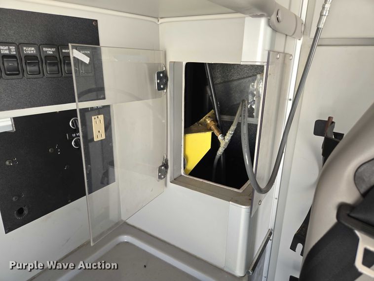 image for item ED2159 2008 Chevrolet Express ambulance