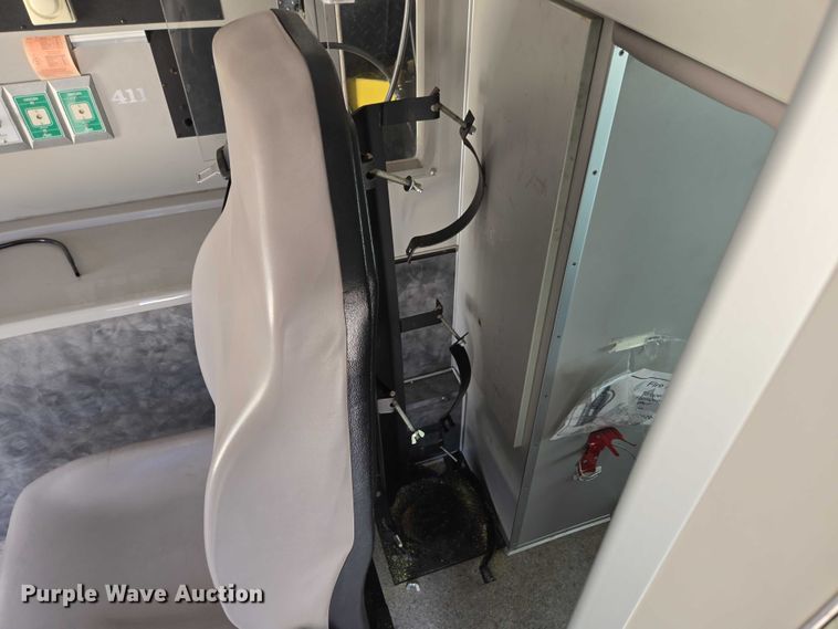 image for item ED2159 2008 Chevrolet Express ambulance