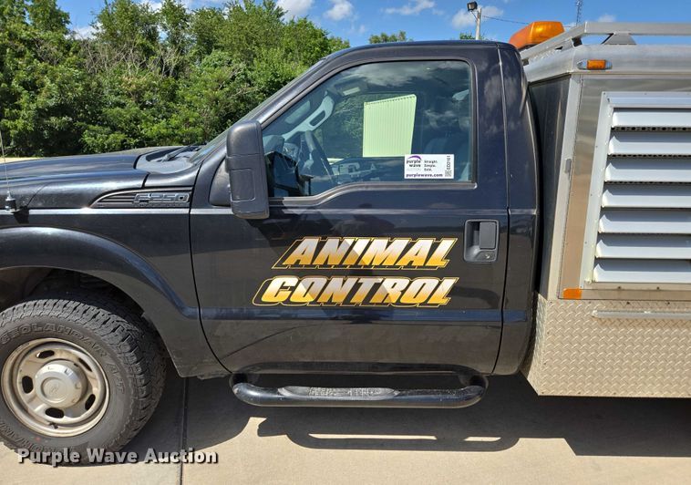 image for item ED2161 2011 Ford F250 Super Duty XL animal control pickup truck